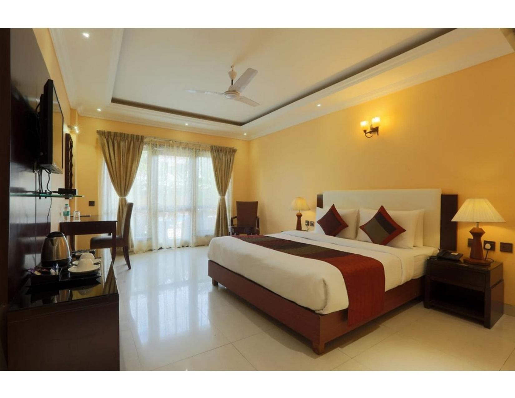 Hotel Silky Palace Near Igi Airportt New Delhi Exteriör bild